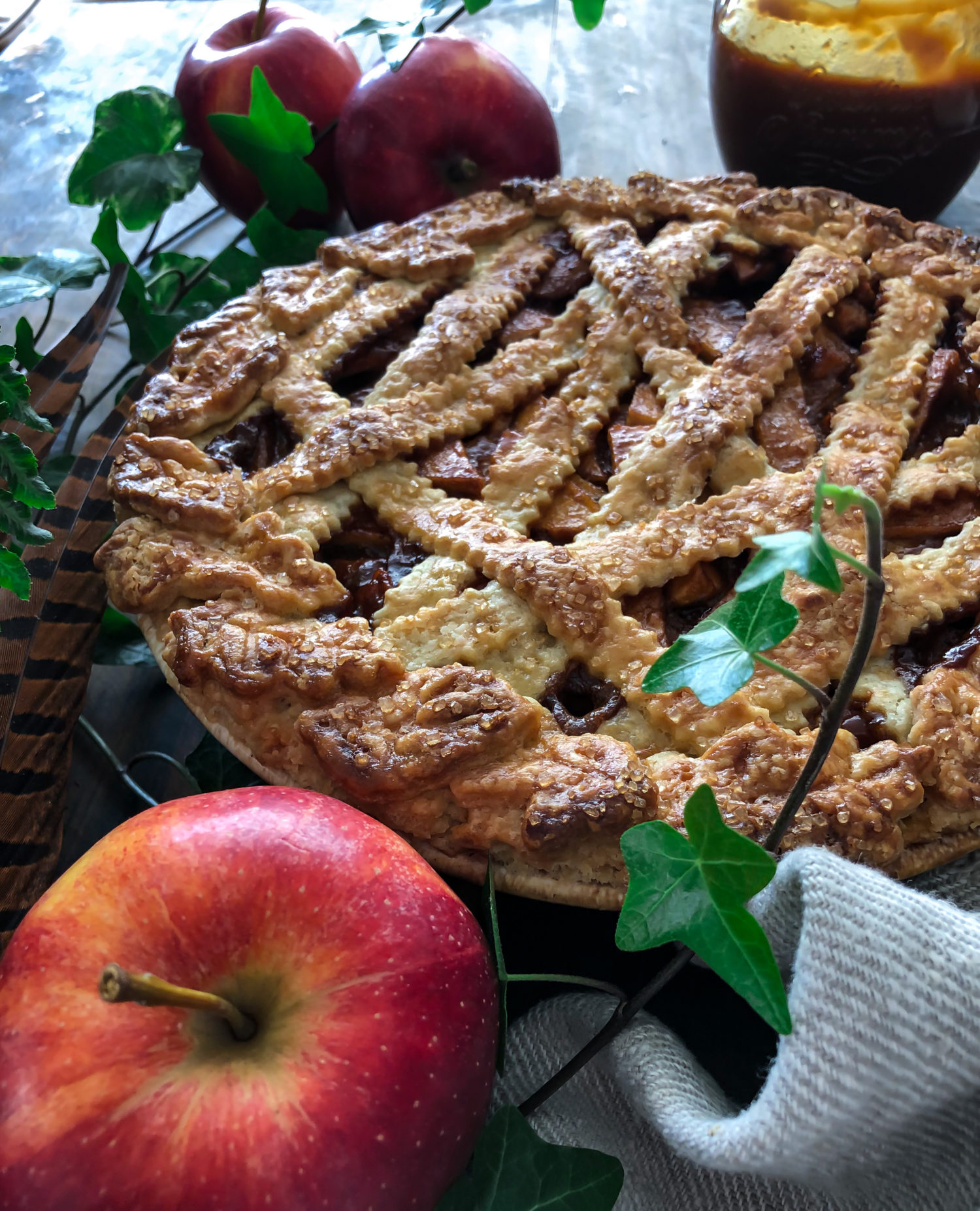 Salted Bourbon Caramel Apple Pie The Lemon Apron