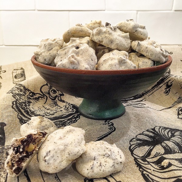 Forgotten 'Forget Me Not' Cookies, meringue